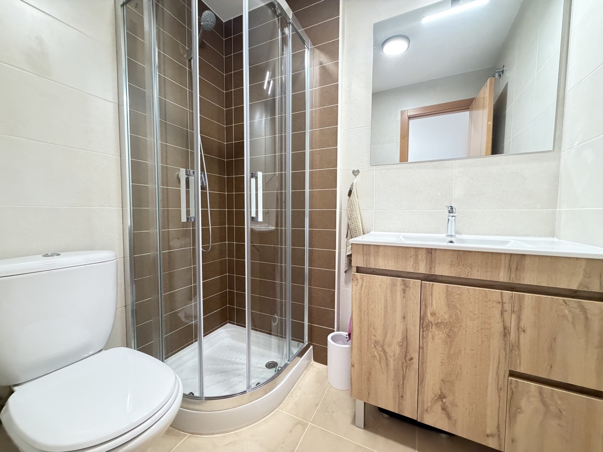 For sale - 2 Bedroom 2 Bathroom Apartment in Lomas De Cabo Roig - , Lomas De Cabo Roig, Alicante, Spain - Alicante