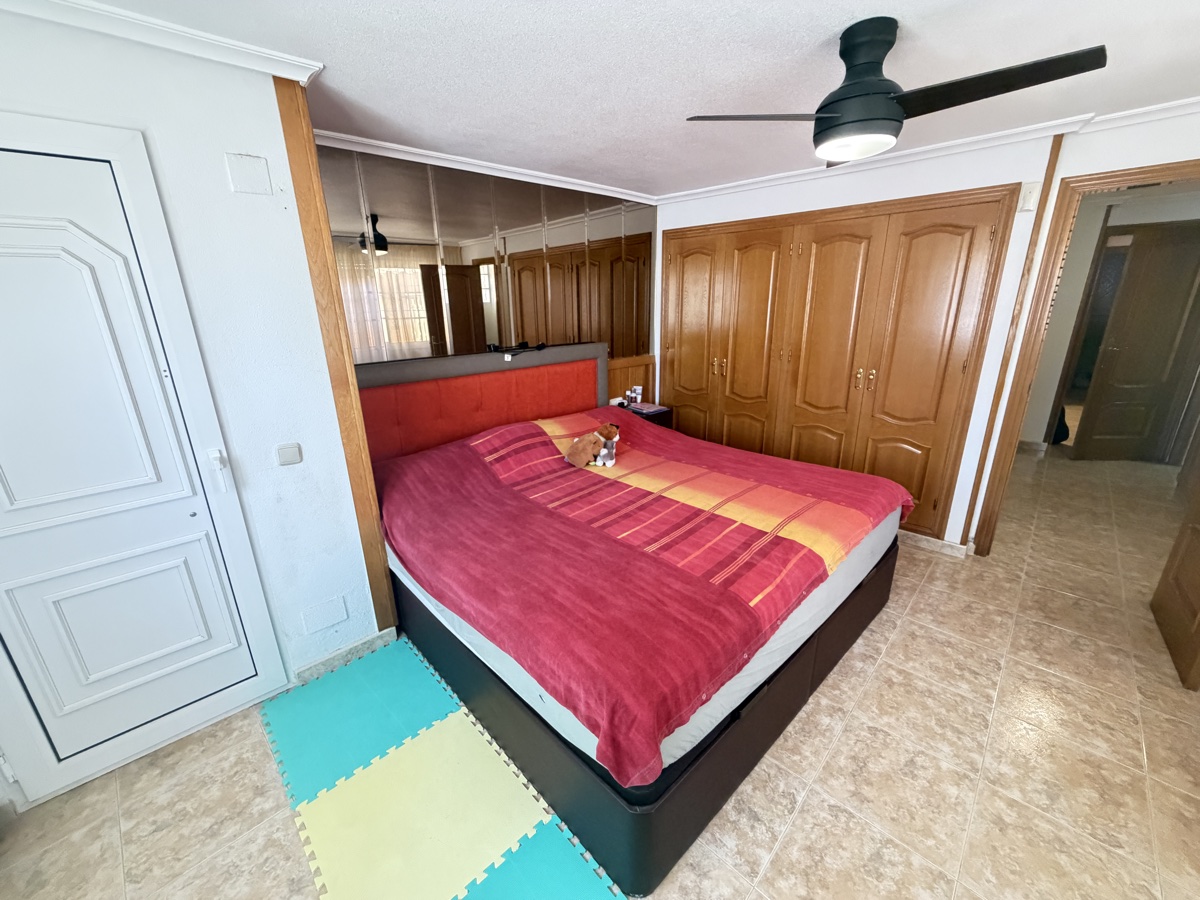 For sale - 4 Bedroom 3 Bathroom Villa in Los Balcones - , Los Balcones, Alicante, Spain - Alicante