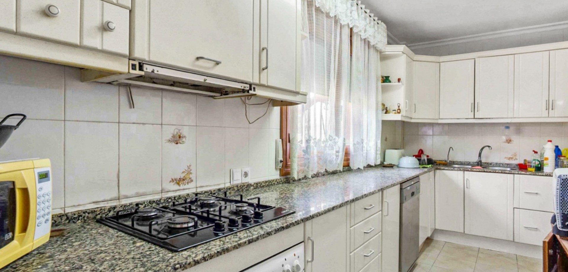 For sale - 8 Bedroom 4 Bathroom Detached Villa in Torrevieja - Los Balcones - Los Altos del Edén  - Costa Blanca (Alicante)