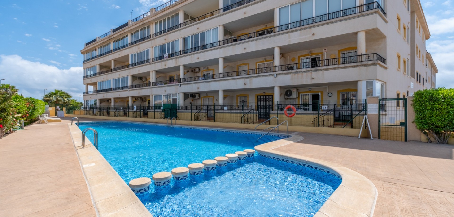 For sale - 2 Bedroom 1 Bathroom Apartment in Orihuela Costa - La Florida  - Costa Blanca (Alicante)