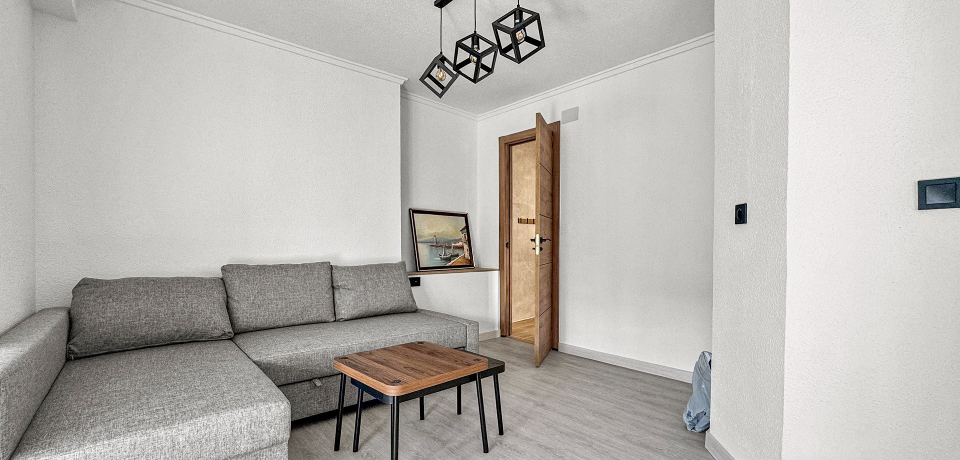 For sale - 2 Bedroom 1 Bathroom Apartment in Torrevieja - Torrevieja  - Costa Blanca (Alicante)