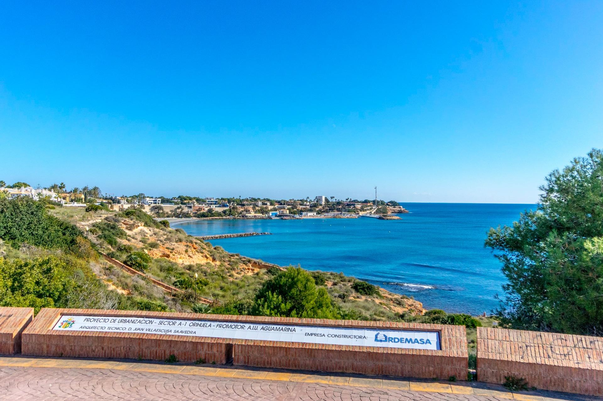 For sale - 3 Bedroom 2 Bathroom Townhouse in Cabo Roig - Aguamarina  - Alicante
