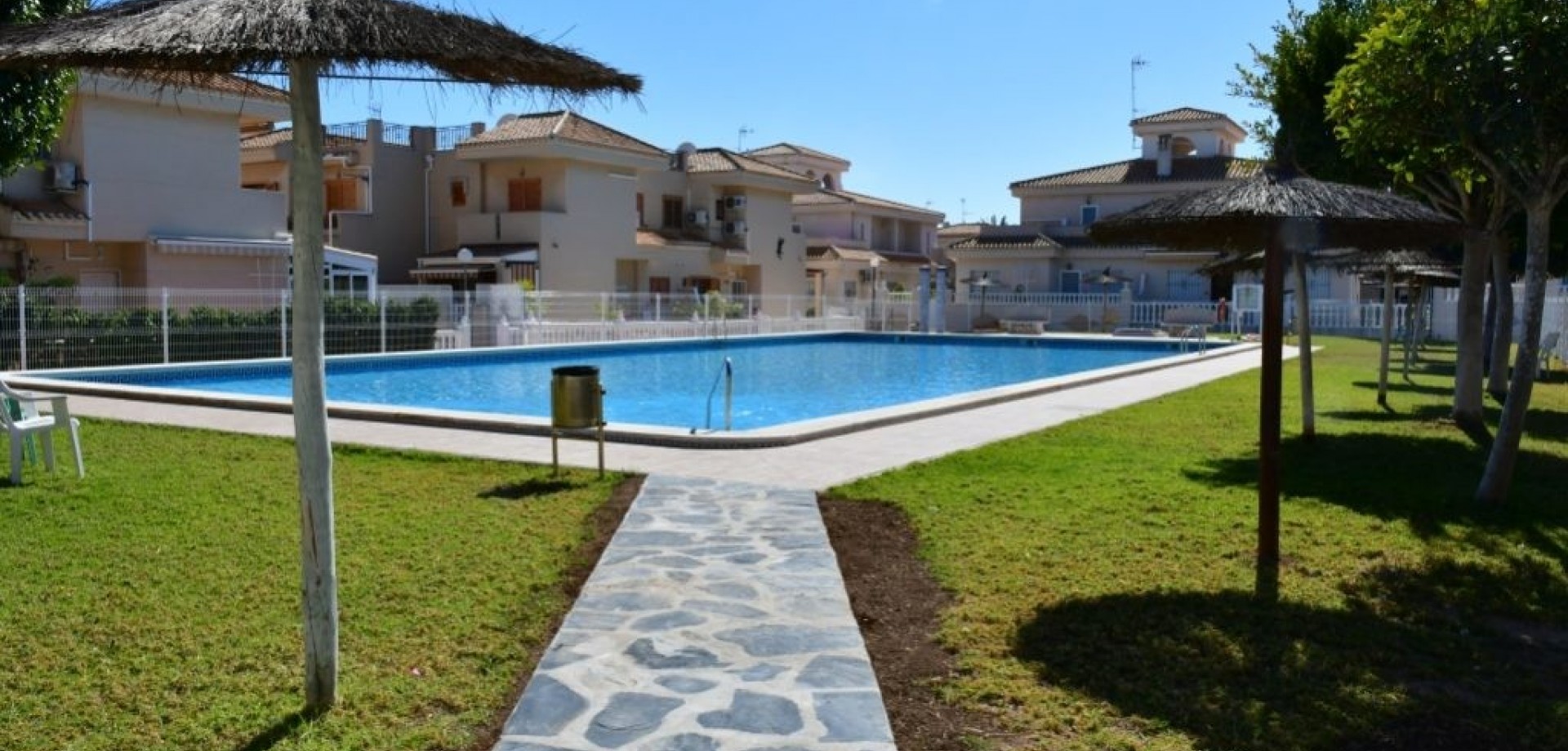 For sale - 2 Bedroom 1 Bathroom Apartment in Orihuela Costa - Playa Flamenca  - Costa Blanca (Alicante)