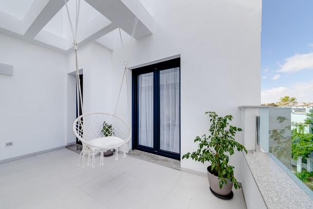 For sale - 3 Bedroom 3 Bathroom Terraced house in Orihuela Costa - Las Filipinas  - Alicante