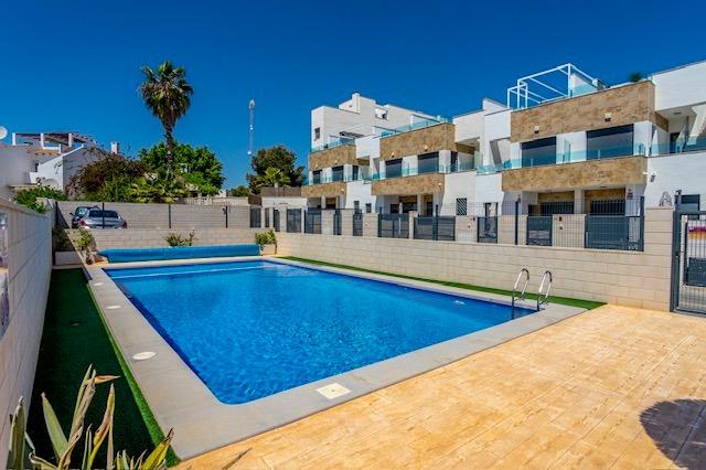 For sale - 3 Bedroom 3 Bathroom Terraced house in Orihuela Costa - Las Filipinas  - Alicante