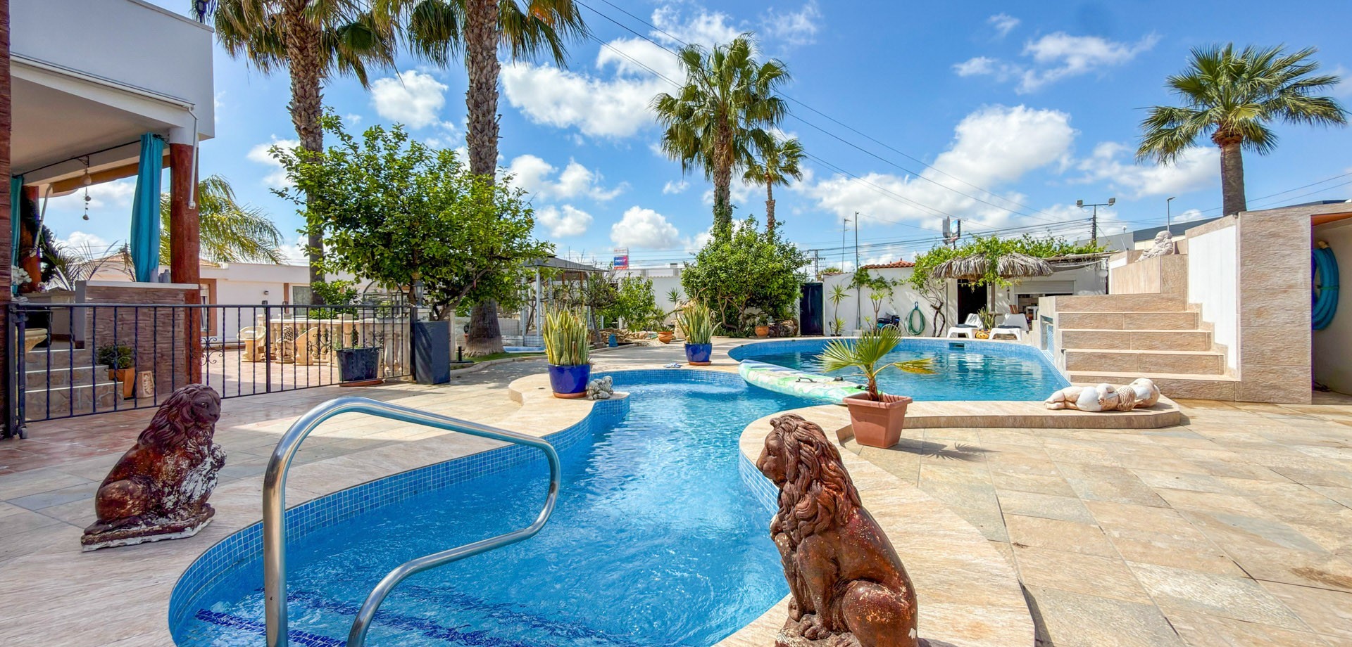 For sale - 7 Bedroom 4 Bathroom Detached Villa in Ciudad Quesada - Ciudad Quesada  - Costa Blanca (Alicante)