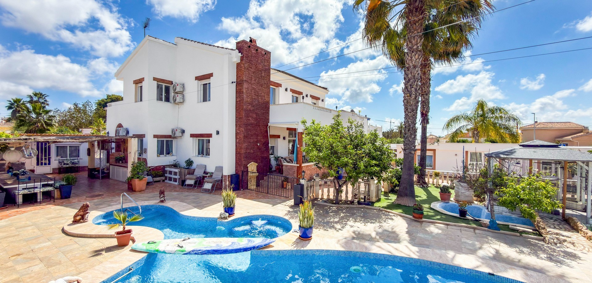 For sale - 7 Bedroom 4 Bathroom Detached Villa in Ciudad Quesada - Ciudad Quesada  - Costa Blanca (Alicante)