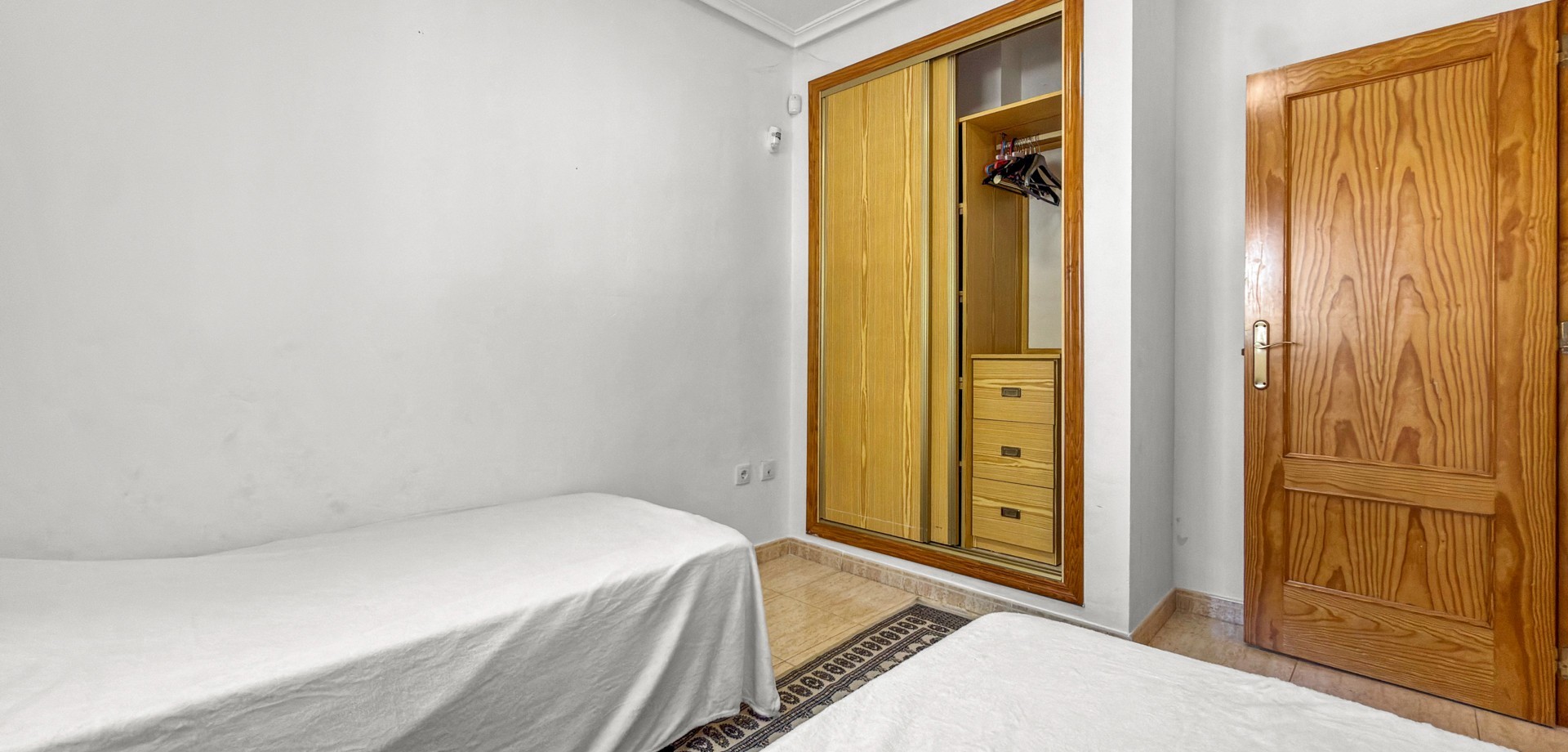 For sale - 3 Bedroom 2 Bathroom Apartment in Orihuela Costa - Playa Flamenca  - Costa Blanca (Alicante)