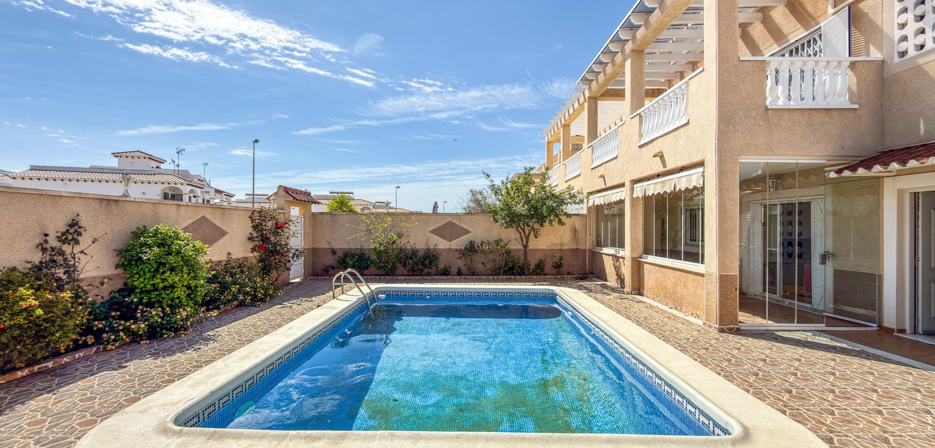 For sale - 3 Bedroom 2 Bathroom Apartment in Orihuela Costa - Playa Flamenca  - Costa Blanca (Alicante)
