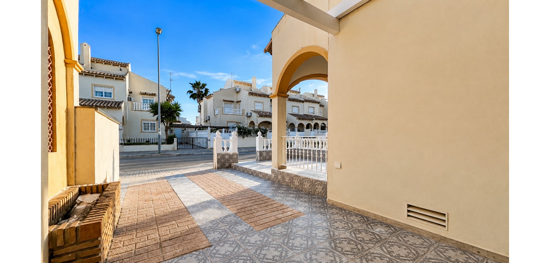 For sale - 2 Bedroom 2 Bathroom Townhouse in Playa Flamenca - Playa Flamenca  - Alicante