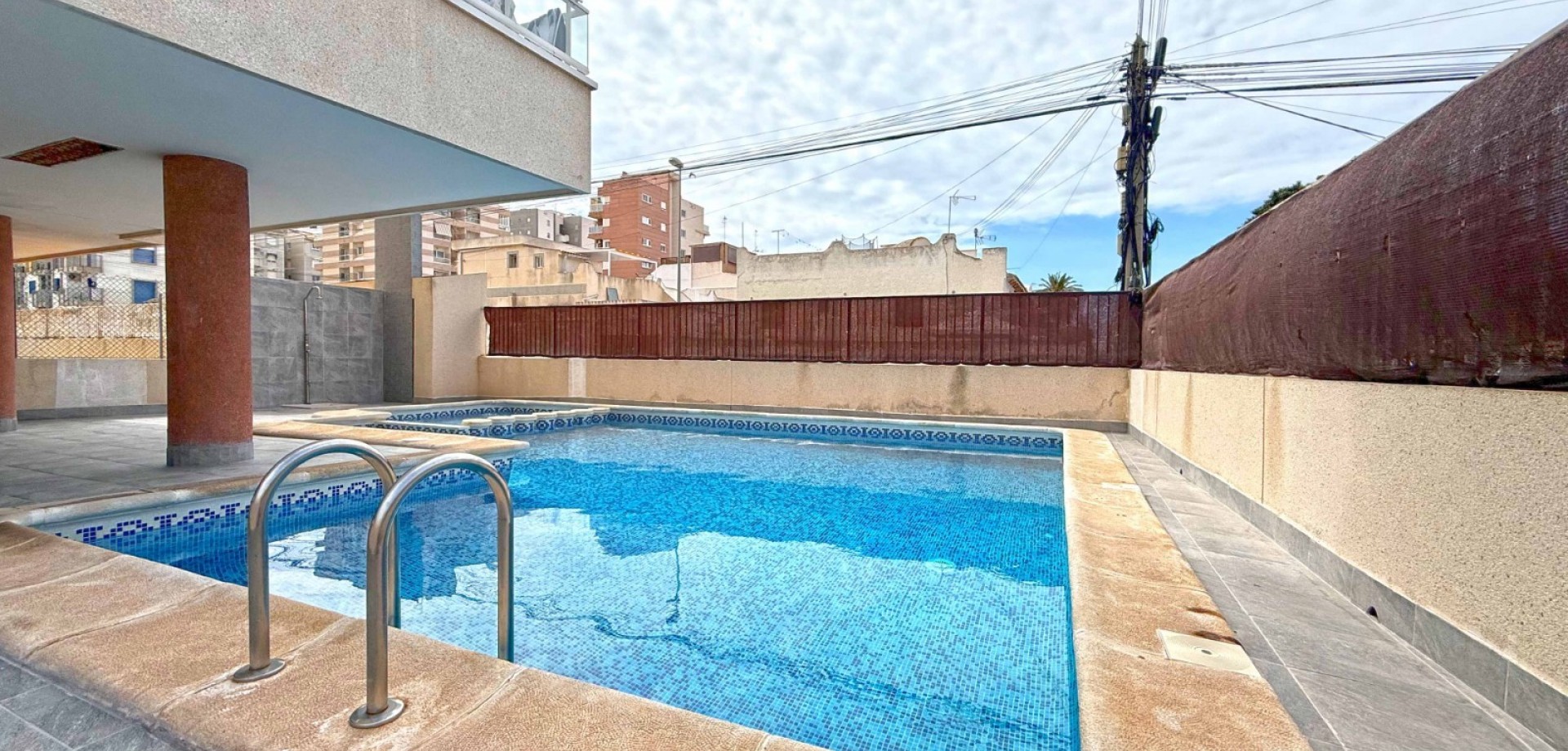 For sale - 2 Bedroom 1 Bathroom Apartment in Torrevieja - Torrevieja  - Costa Blanca (Alicante)