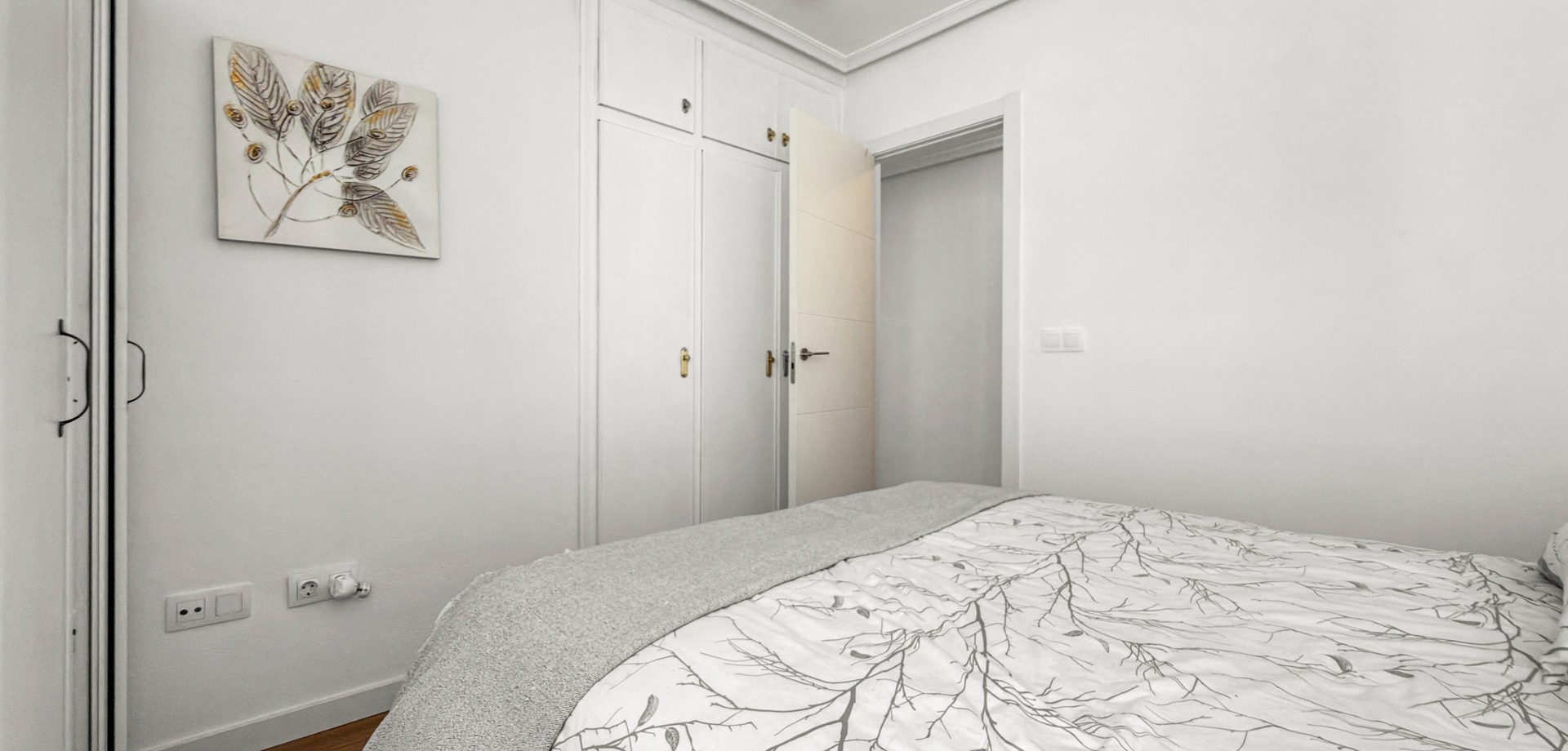 For sale - 2 Bedroom 1 Bathroom Apartment in Torrevieja - Torrevieja  - Costa Blanca (Alicante)