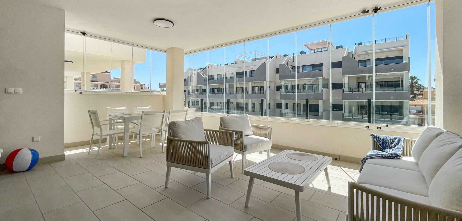 For sale - 3 Bedroom 2 Bathroom Apartment in Orihuela Costa - Los Dolses  - Costa Blanca (Alicante)