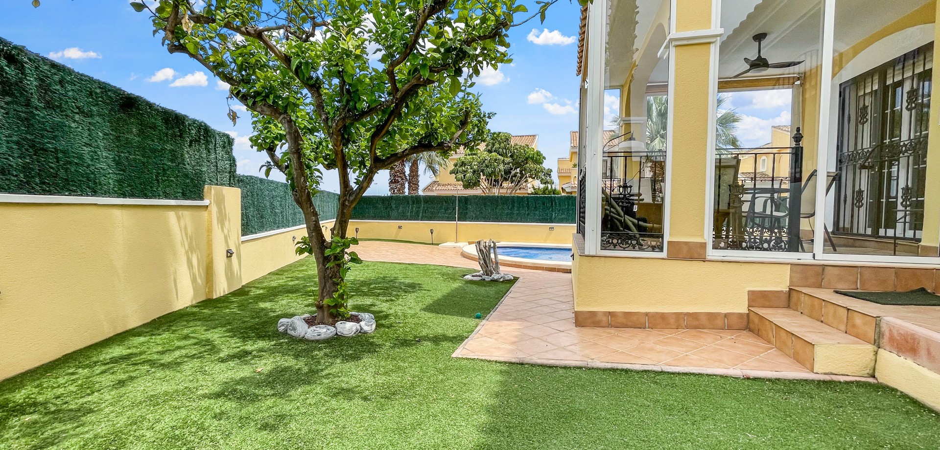 For sale - 3 Bedroom 2 Bathroom Detached Villa in Villamartin - Los Dolses  - Alicante