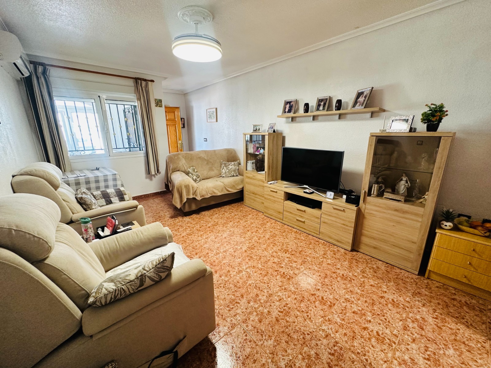 For sale - 2 Bedroom 1 Bathroom Apartment in Los Montesinos - Entre Naranjos Vistabella  - Alicante