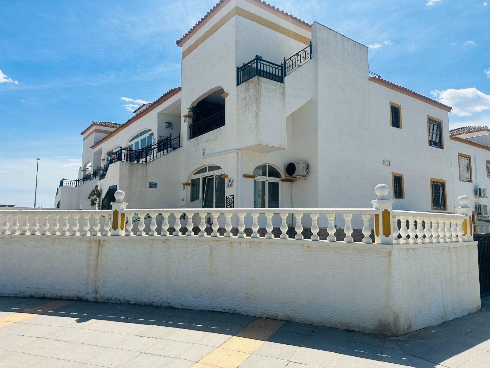 For sale - 2 Bedroom 1 Bathroom Apartment in Los Montesinos - Entre Naranjos Vistabella  - Alicante