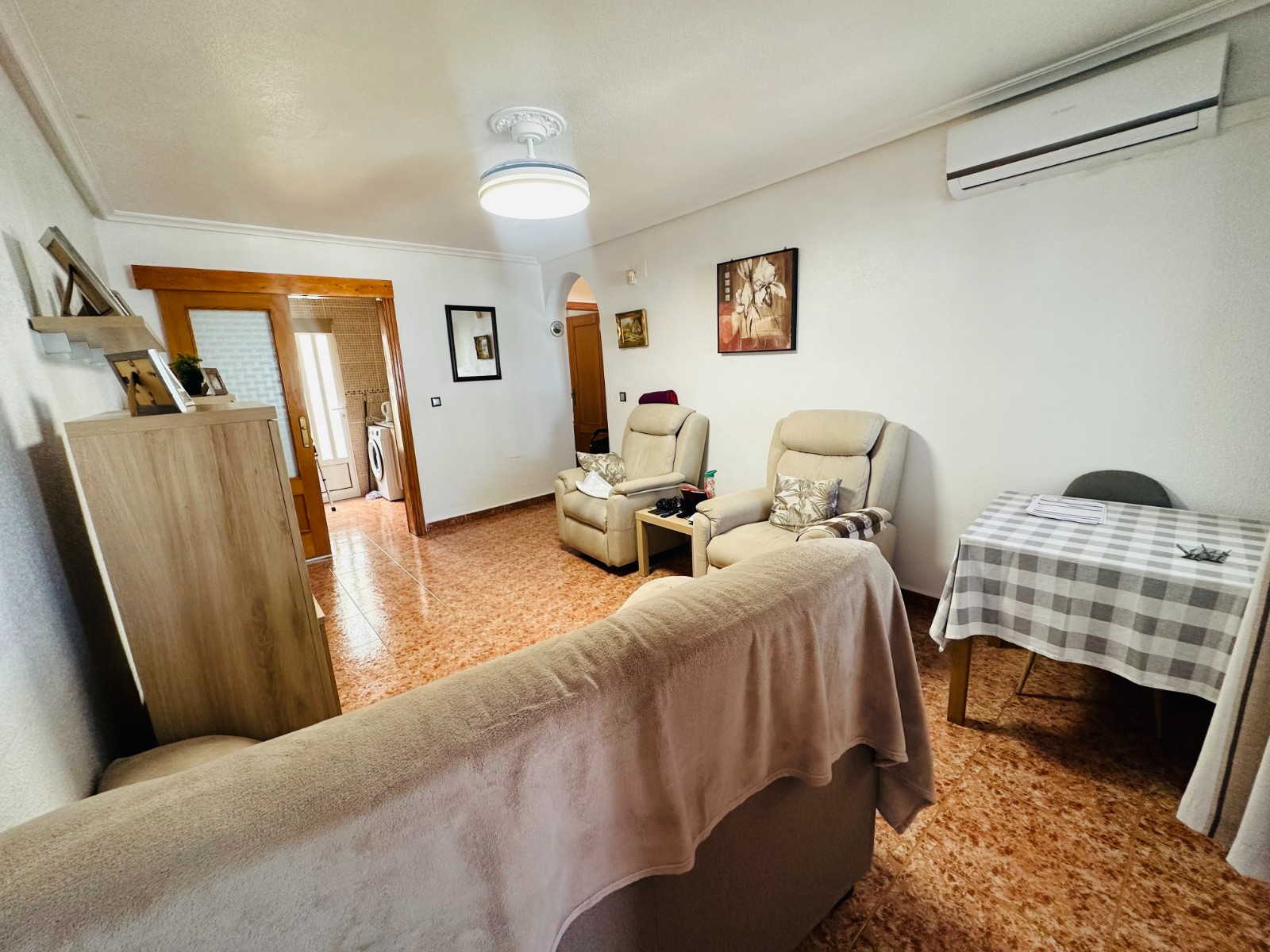 For sale - 2 Bedroom 1 Bathroom Apartment in Los Montesinos - Entre Naranjos Vistabella  - Alicante