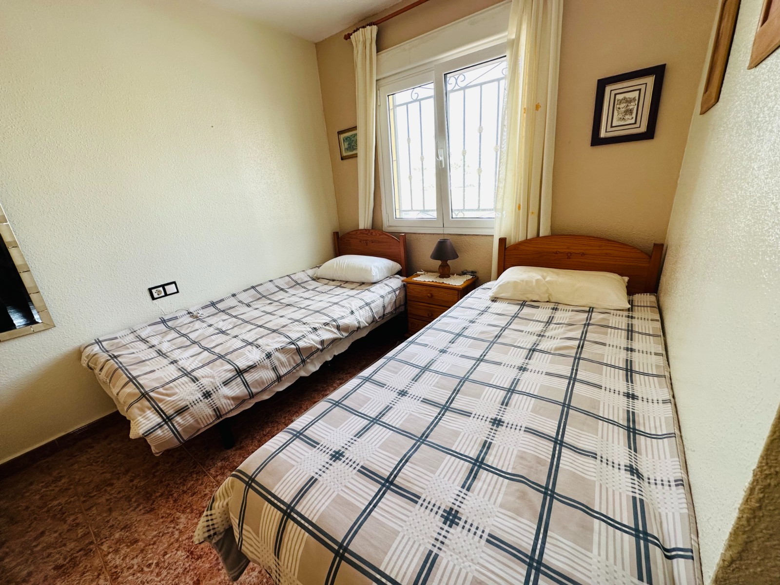 For sale - 2 Bedroom 1 Bathroom Apartment in Los Montesinos - Entre Naranjos Vistabella  - Alicante