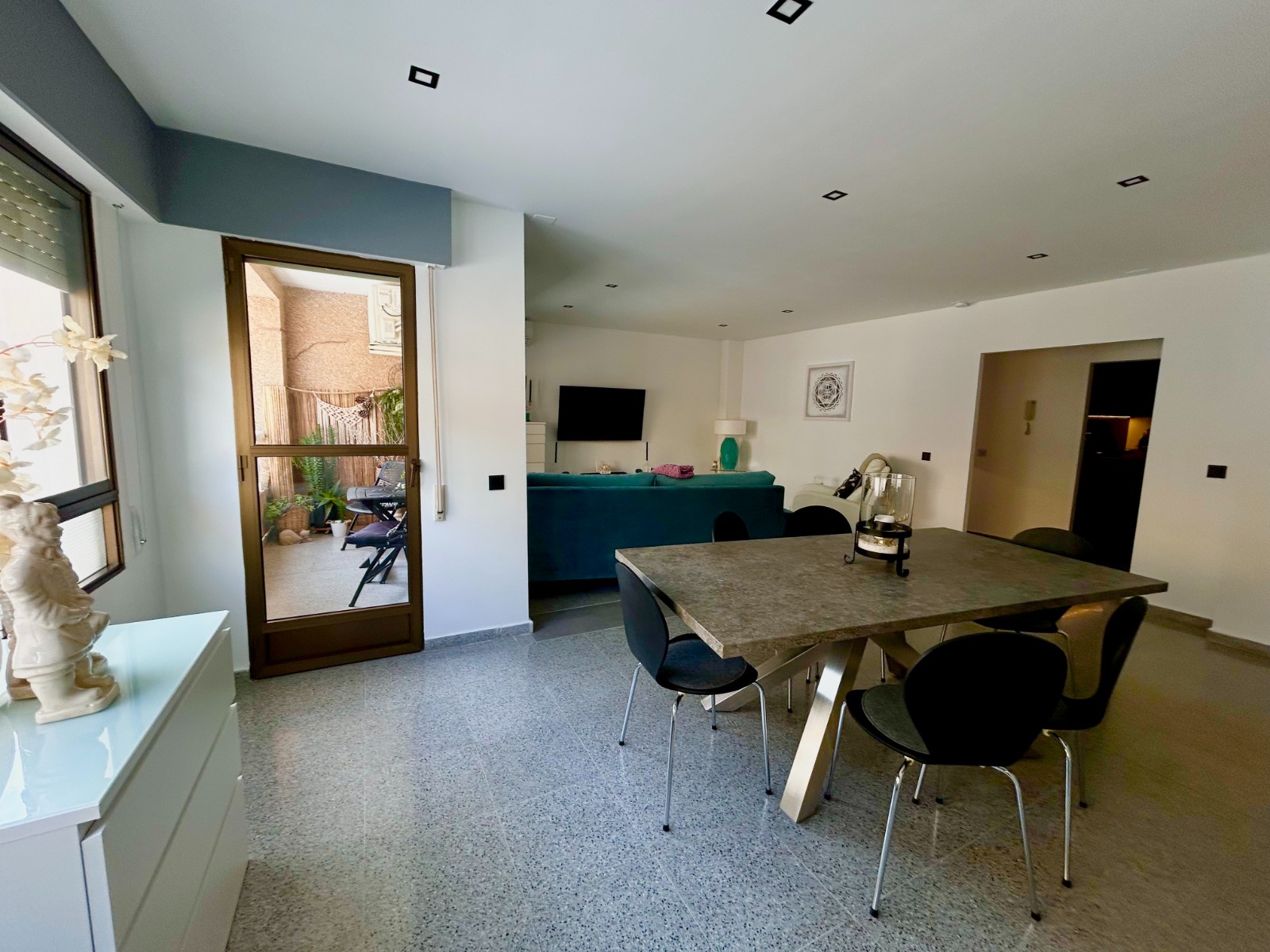 For sale - 3 Bedroom 1 Bathroom Apartment in Torremendo - Torremendo  - Alicante