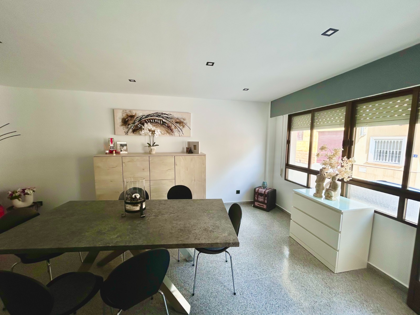 For sale - 3 Bedroom 1 Bathroom Apartment in Torremendo - Torremendo  - Alicante