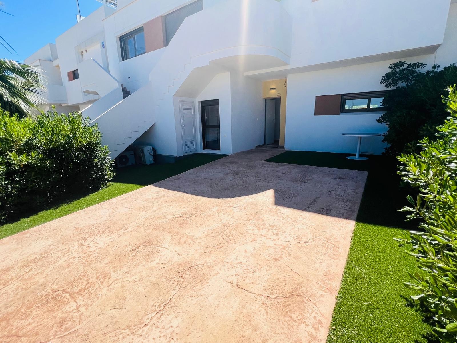 For sale - 2 Bedroom 2 Bathroom Apartment in Entre Naranjo - Vistabella Golf - Vistabella Golf  - Alicante