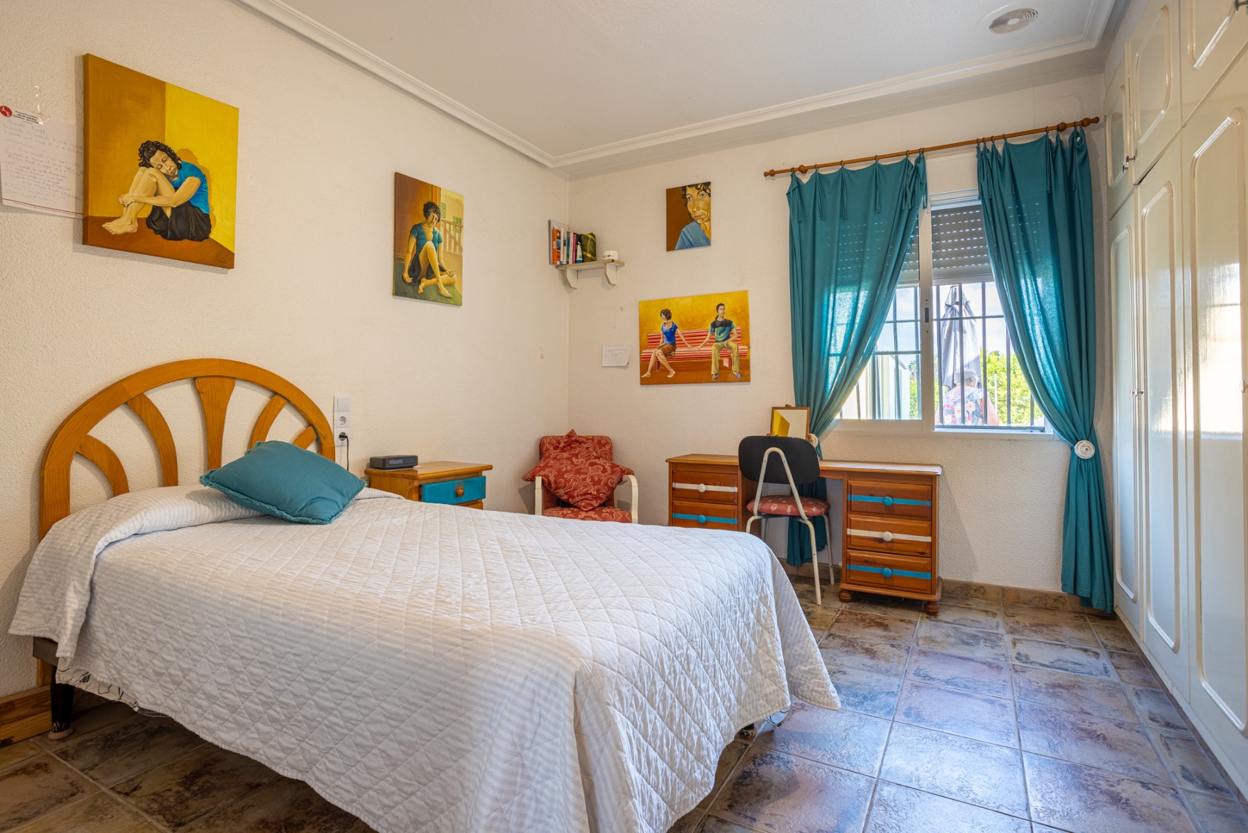 For sale - 5 Bedroom 3 Bathroom Detached Villa in Elche - La Hoya  - Alicante