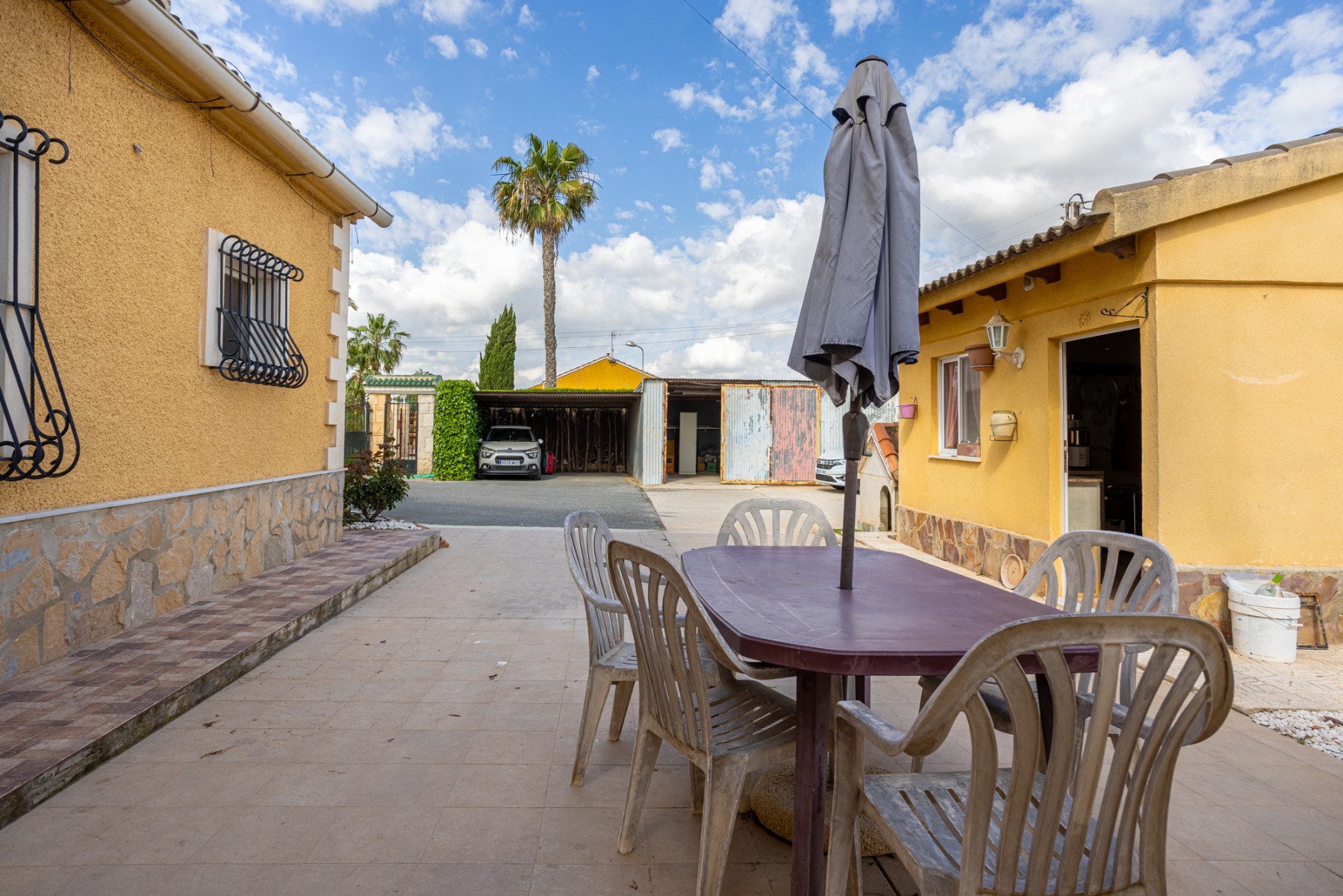 For sale - 5 Bedroom 3 Bathroom Detached Villa in Elche - La Hoya  - Alicante