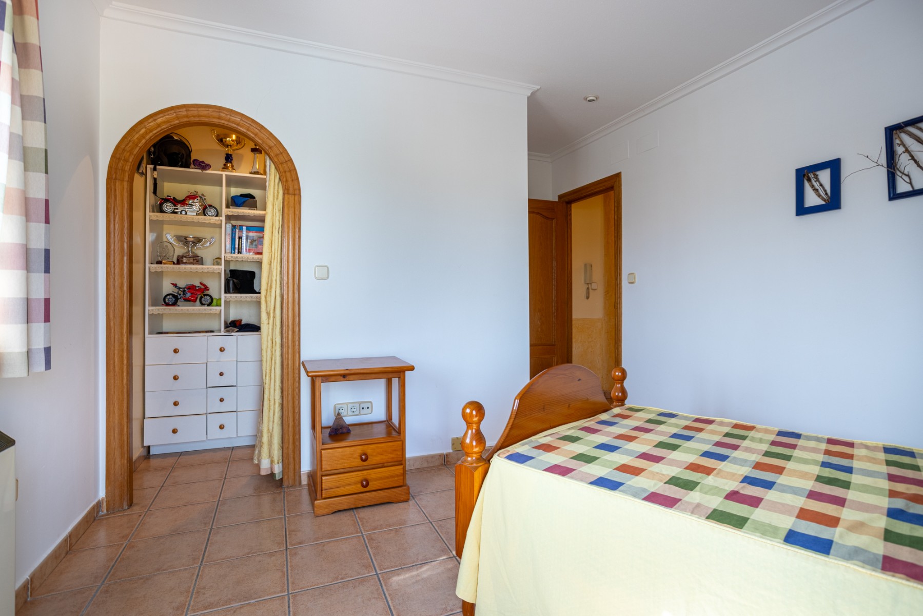 For sale - 5 Bedroom 3 Bathroom Detached Villa in Elche - La Hoya  - Alicante