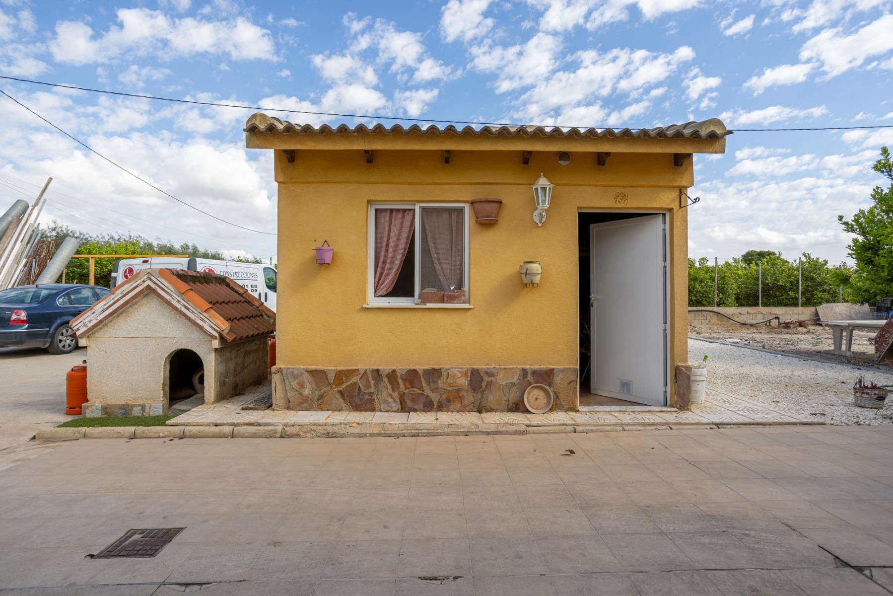 For sale - 5 Bedroom 3 Bathroom Detached Villa in Elche - La Hoya  - Alicante