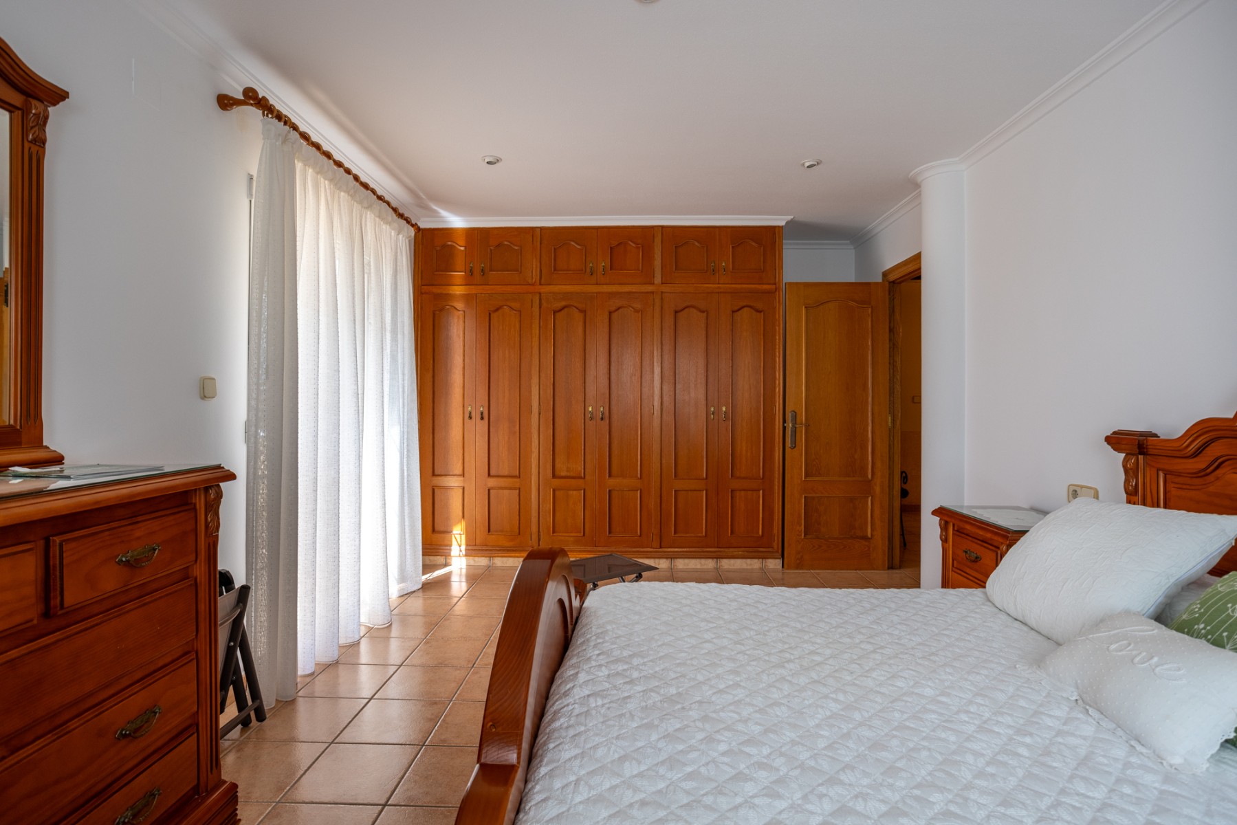 For sale - 5 Bedroom 3 Bathroom Detached Villa in Elche - La Hoya  - Alicante