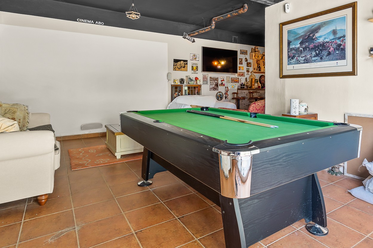 For sale - 4 Bedroom 2 Bathroom Country Property/Finca in Torremendo - Torremendo  - Alicante