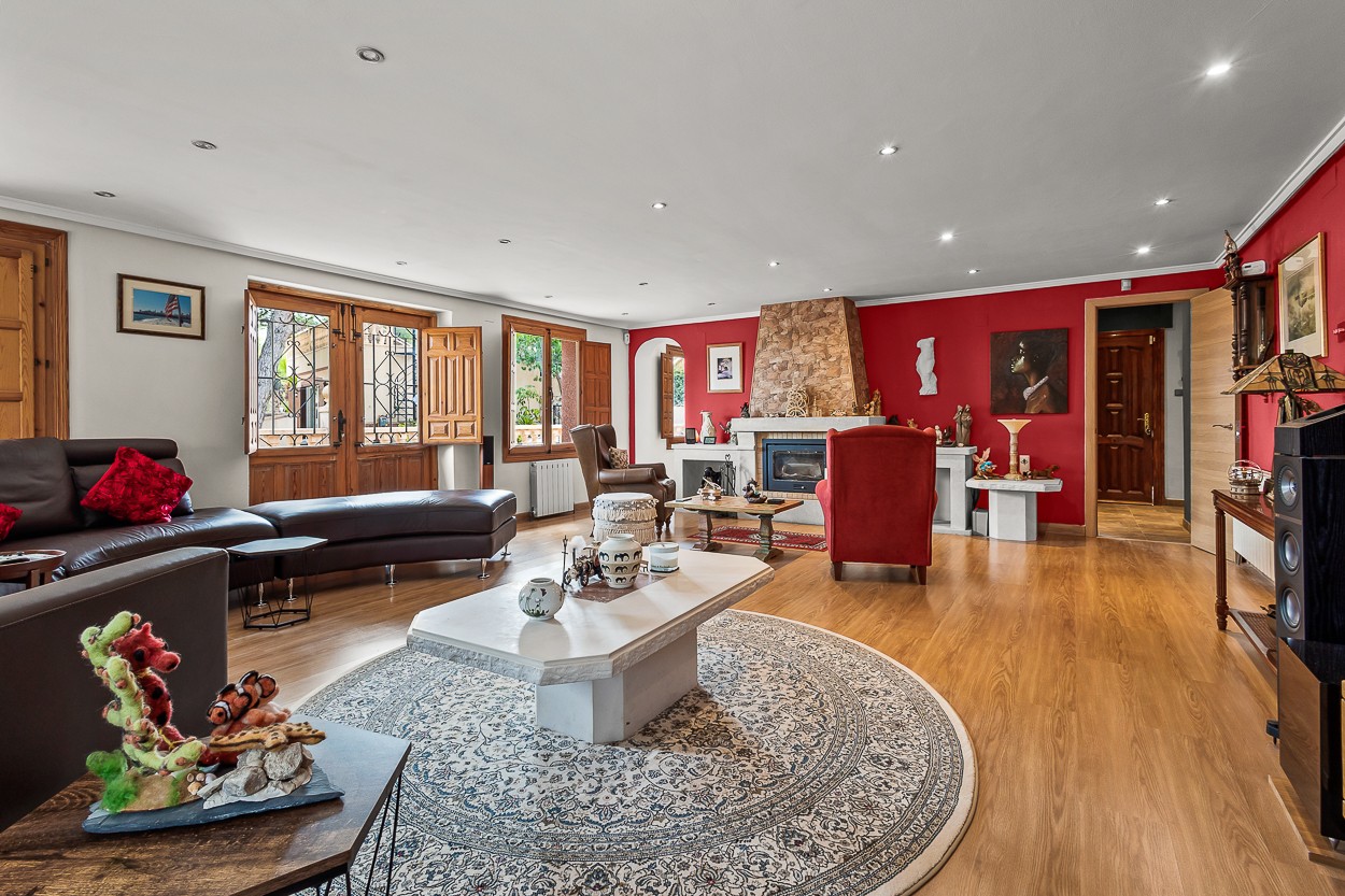 For sale - 4 Bedroom 2 Bathroom Country Property/Finca in Torremendo - Torremendo  - Alicante