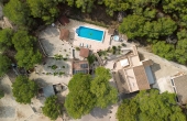 23-15569/77411, 4 Bedroom 2 Bathroom Country Property/Finca in Torremendo