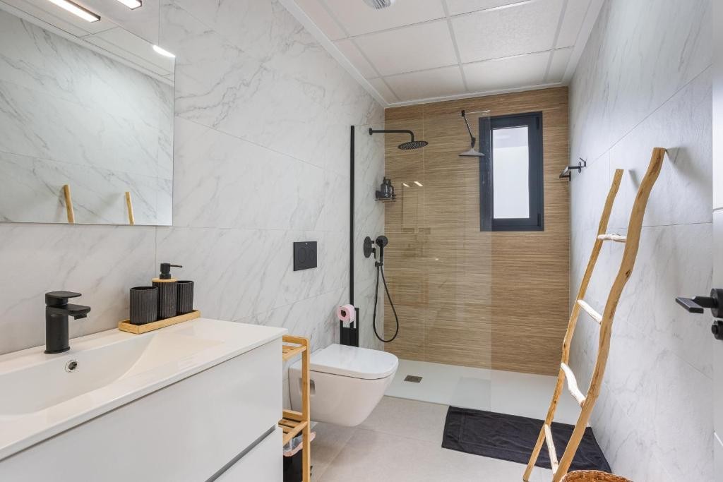 For sale - 3 Bedroom 2 Bathroom Detached Villa in Dolores - Dolores  - Alicante