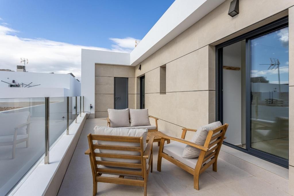 For sale - 3 Bedroom 2 Bathroom Detached Villa in Dolores - Dolores  - Alicante