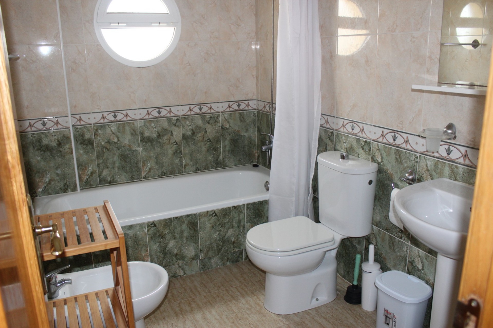 For sale - 3 Bedroom 2 Bathroom Semi-Detached in Algorfa - Montemar  - Alicante