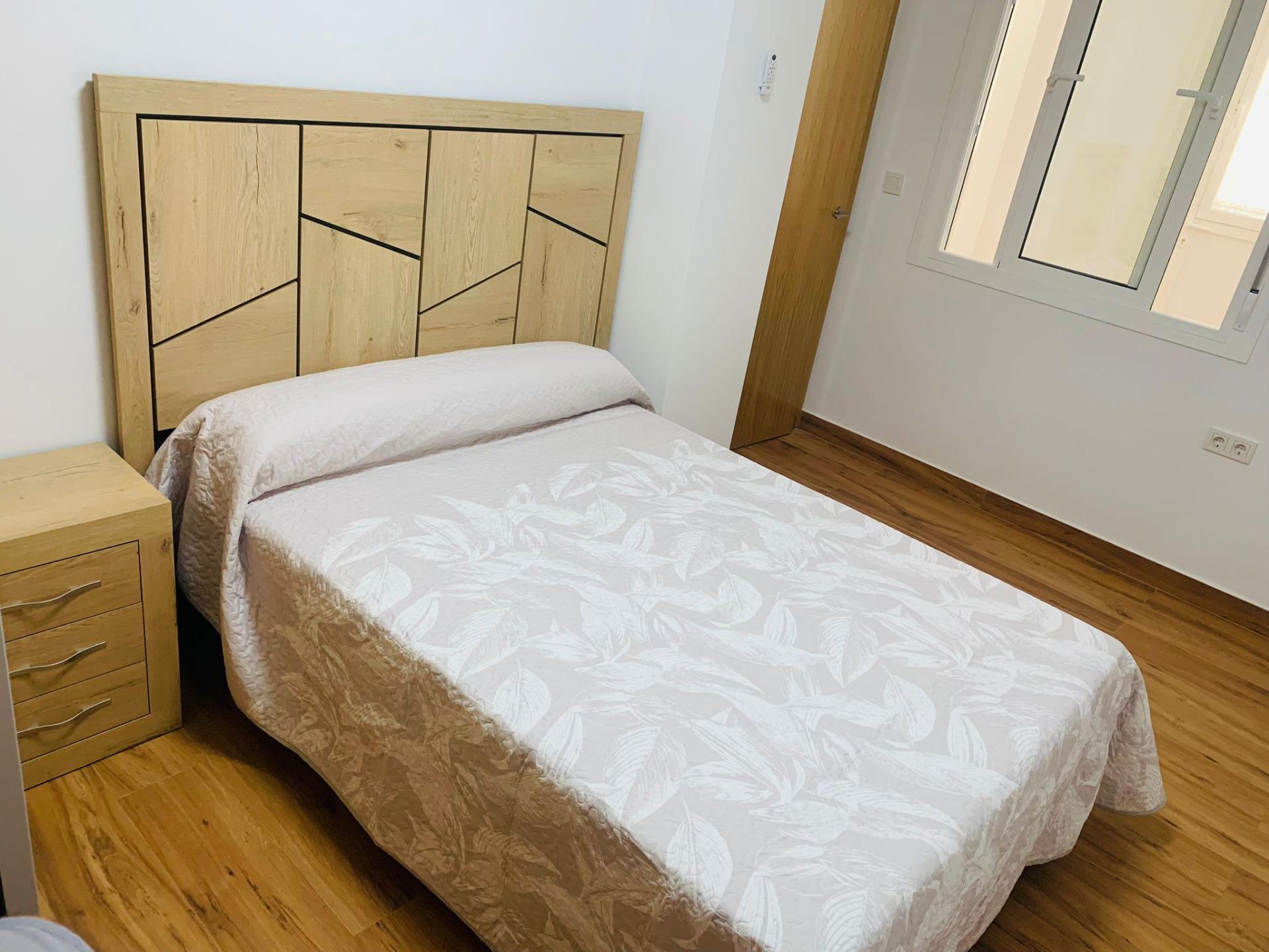 For sale - 2 Bedroom 2 Bathroom Apartment in Torrevieja - Playa Del Cura  - Alicante