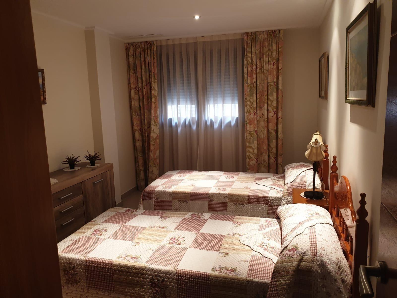 For sale - 3 Bedroom 3 Bathroom Apartment in Torrevieja - Las Piscinas Naturales  - Alicante