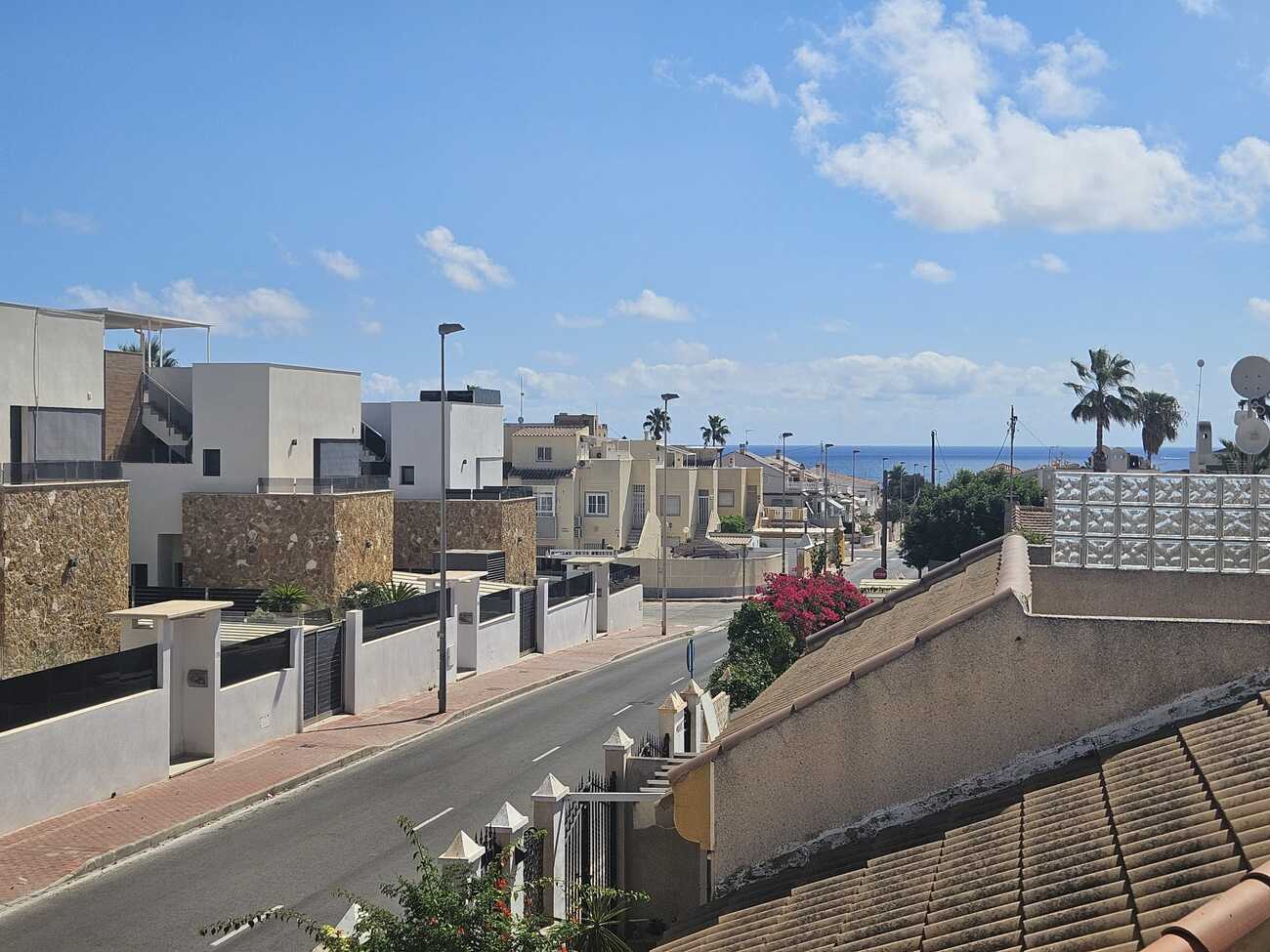 For sale - 3 Bedroom 2 Bathroom Villa in Torrevieja - Torre Del Moro  - Alicante