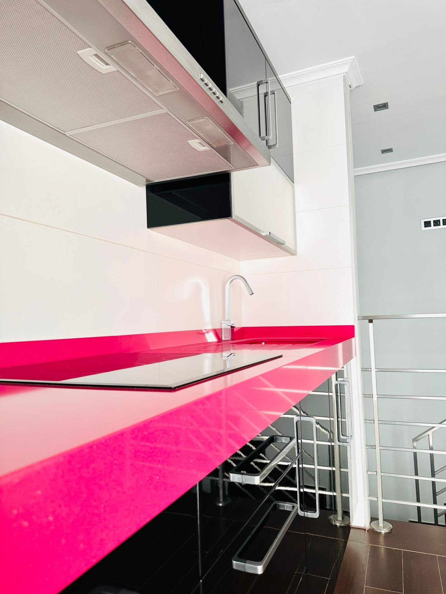 For sale - 3 Bedroom 2 Bathroom Apartment in Torrevieja - Estacion De Autobuses  - Alicante