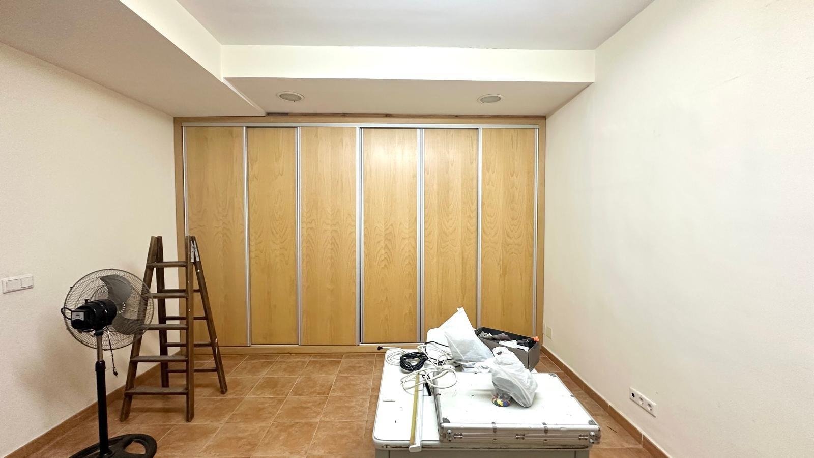 For sale - 4 Bedroom 1 Bathroom Apartment in Torrevieja - Torrevieja  - Alicante