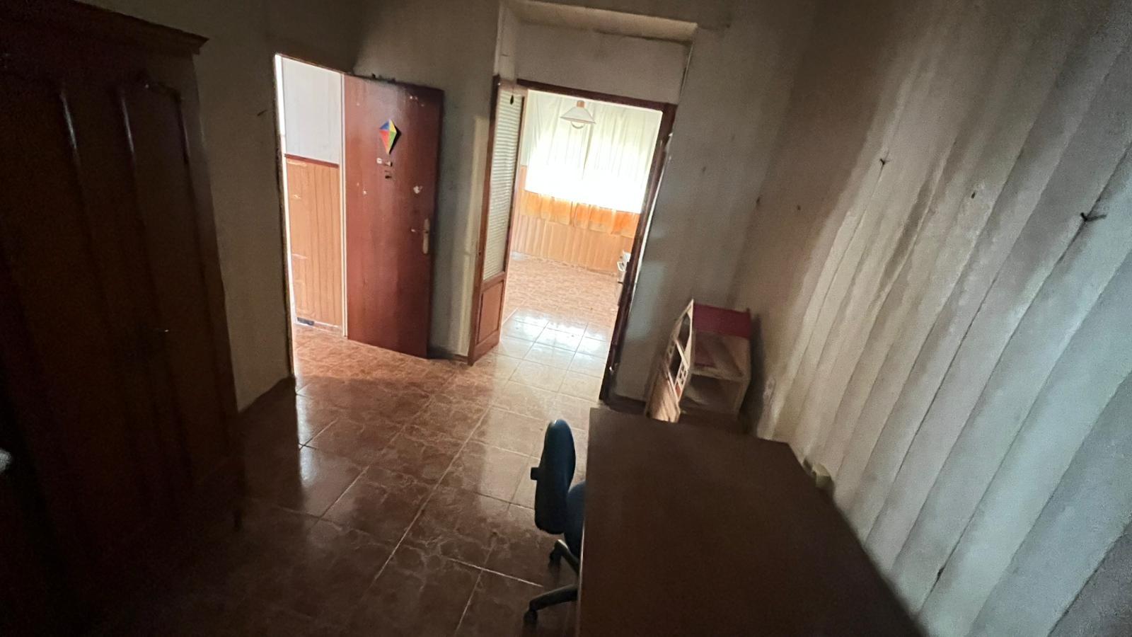 For sale - 4 Bedroom 1 Bathroom Apartment in Torrevieja - Torrevieja  - Alicante
