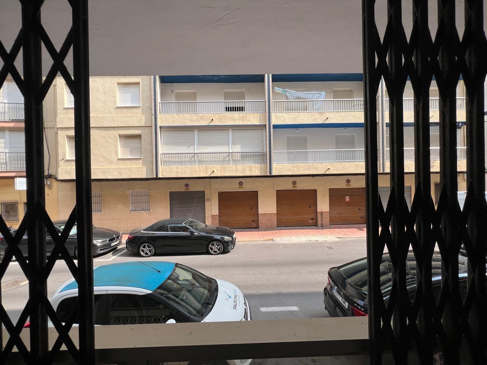 For sale - 3 Bedroom 2 Bathroom Apartment in Torrevieja - Playa Del Cura  - Alicante