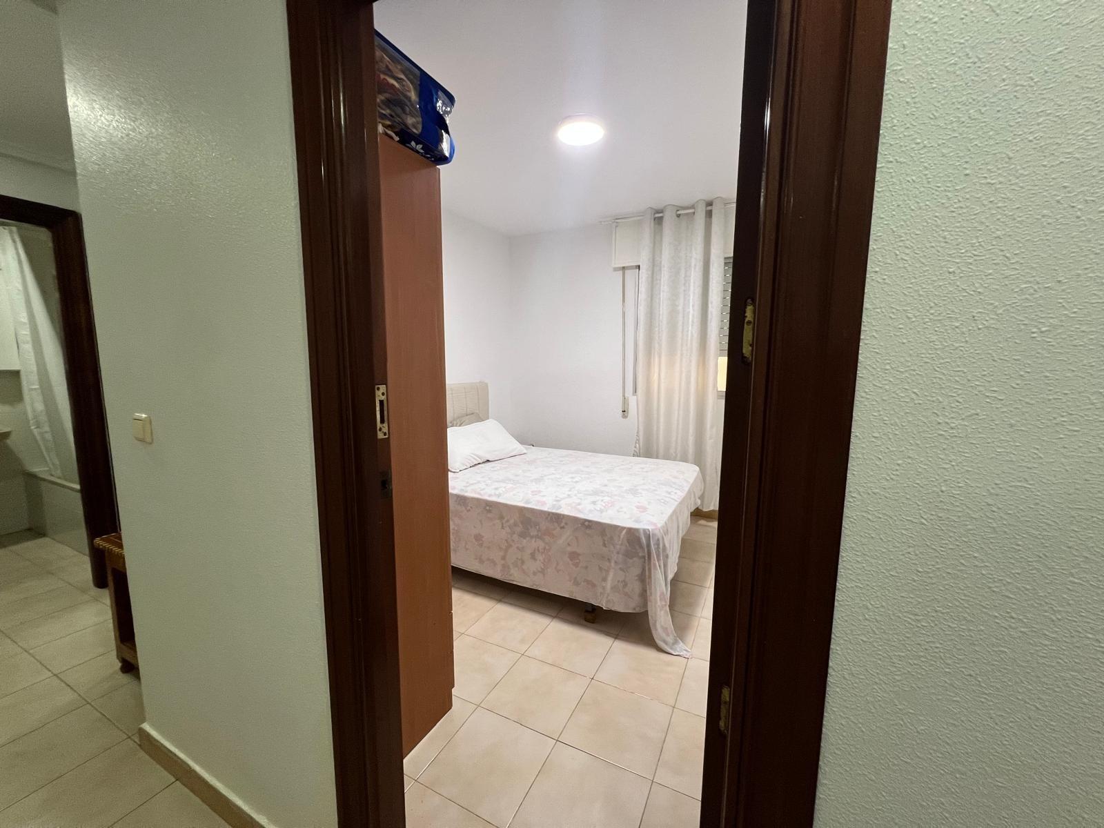 For sale - 3 Bedroom 2 Bathroom Apartment in Torrevieja - Playa Del Cura  - Alicante