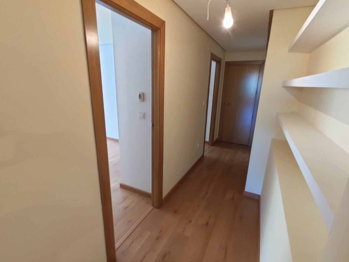 For sale - 3 Bedroom 2 Bathroom Apartment in Torrevieja - Puerto  - Alicante