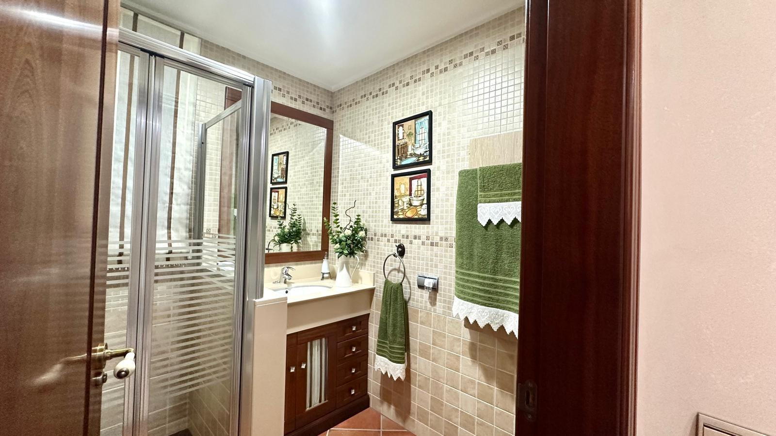 For sale - 4 Bedroom 3 Bathroom Town House in Torrevieja - La Siesta  - Alicante