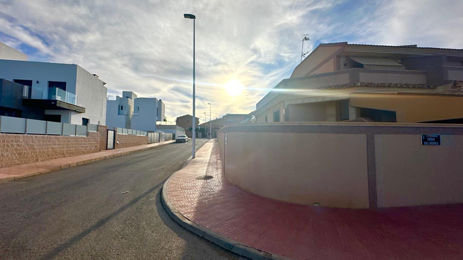 For sale - 4 Bedroom 3 Bathroom Town House in Torrevieja - La Siesta  - Alicante