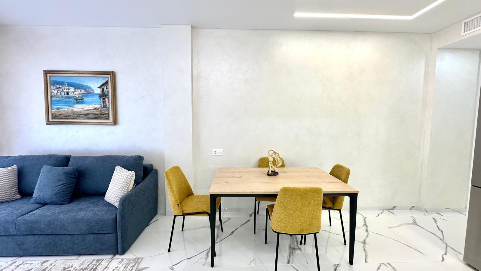 For sale - 2 Bedroom 2 Bathroom Apartment in Torrevieja - Playa Del Cura  - Alicante
