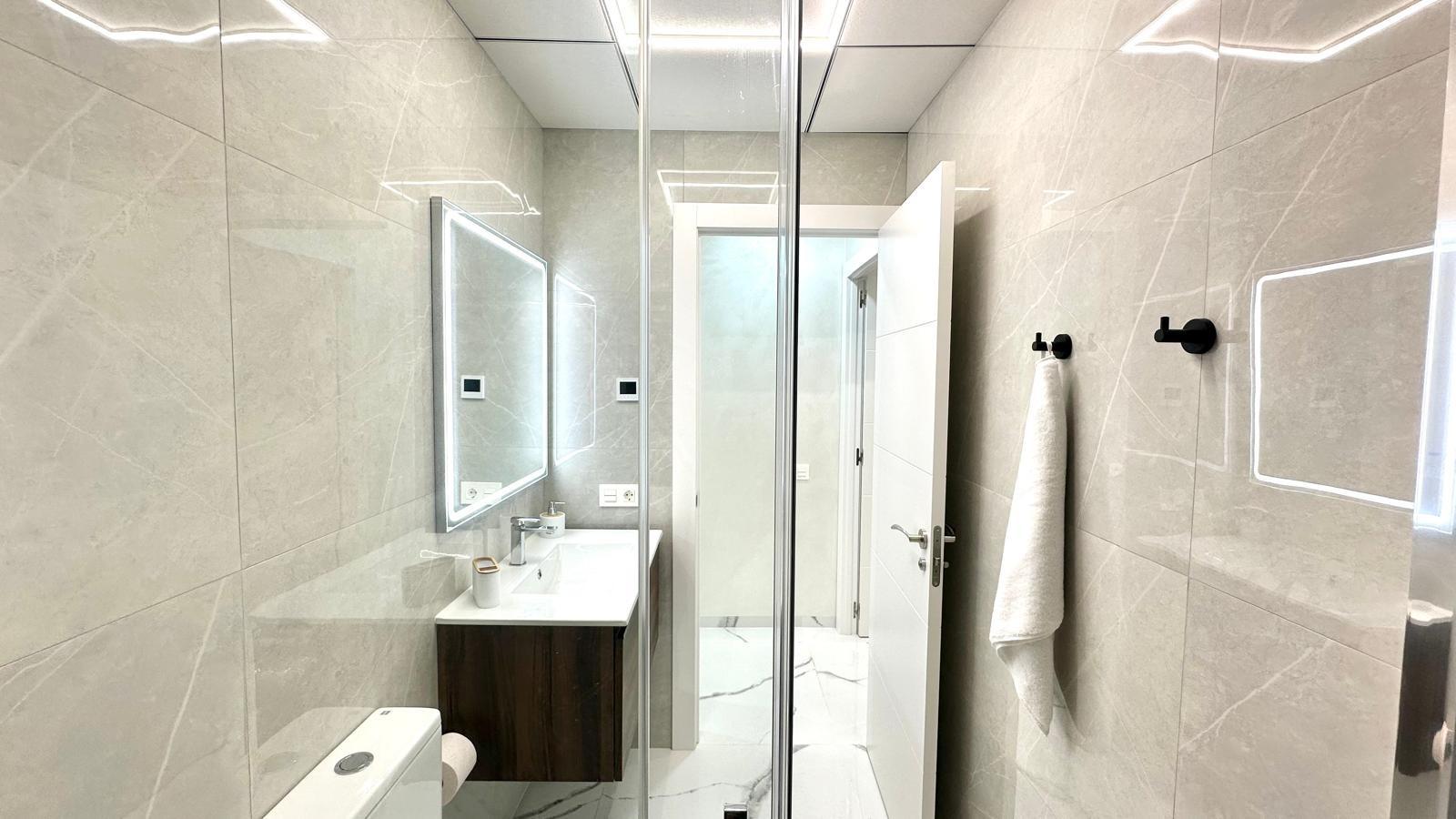 For sale - 2 Bedroom 2 Bathroom Apartment in Torrevieja - Playa Del Cura  - Alicante