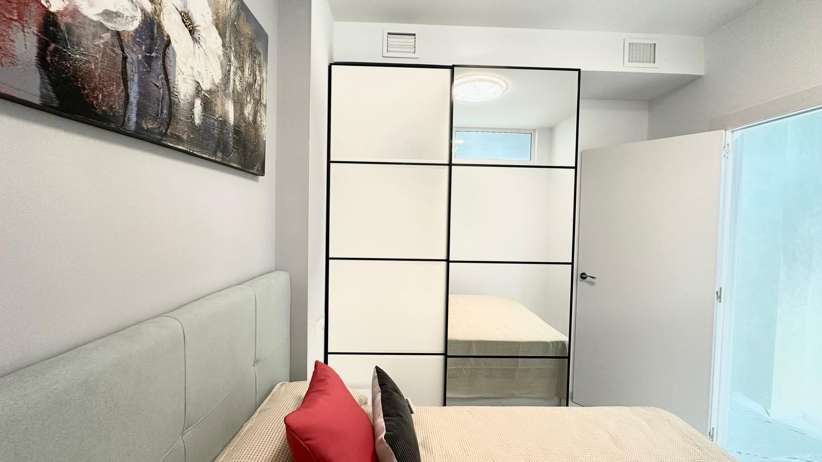 For sale - 2 Bedroom 2 Bathroom Apartment in Torrevieja - Playa Del Cura  - Alicante